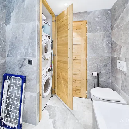 Luxe 8 Pers, Spa, Parking, Proche Pistes & Commerces *